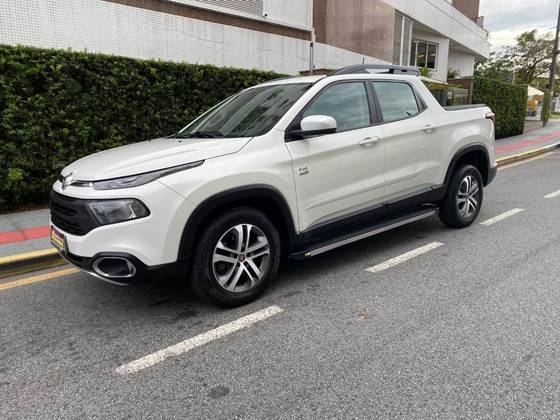 FIAT TORO 2.0 16V TURBO DIESEL FREEDOM 4WD AT9